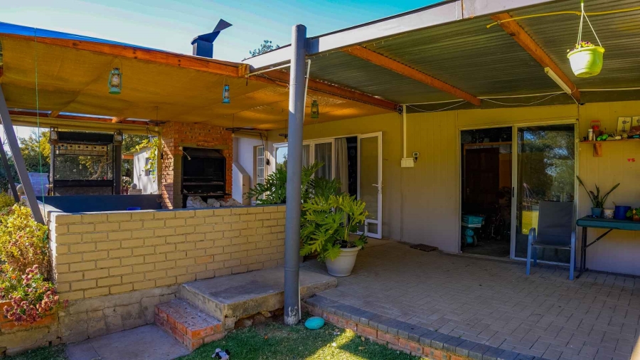 4 Bedroom Property for Sale in Kwaggafontein Free State